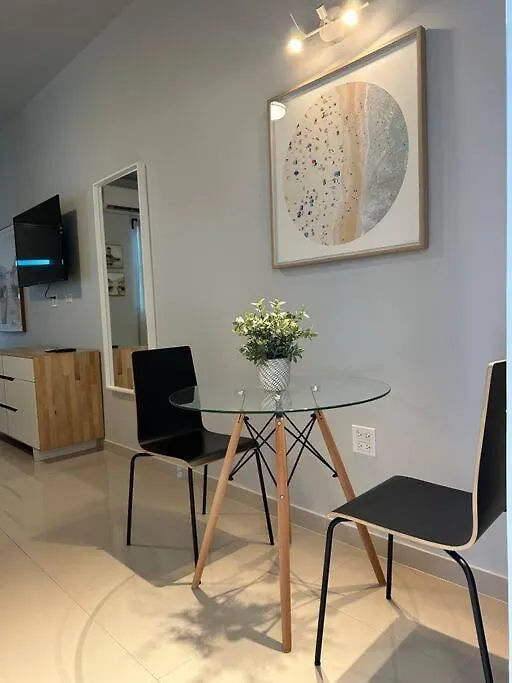 C&C Studio Apartment San Juan
